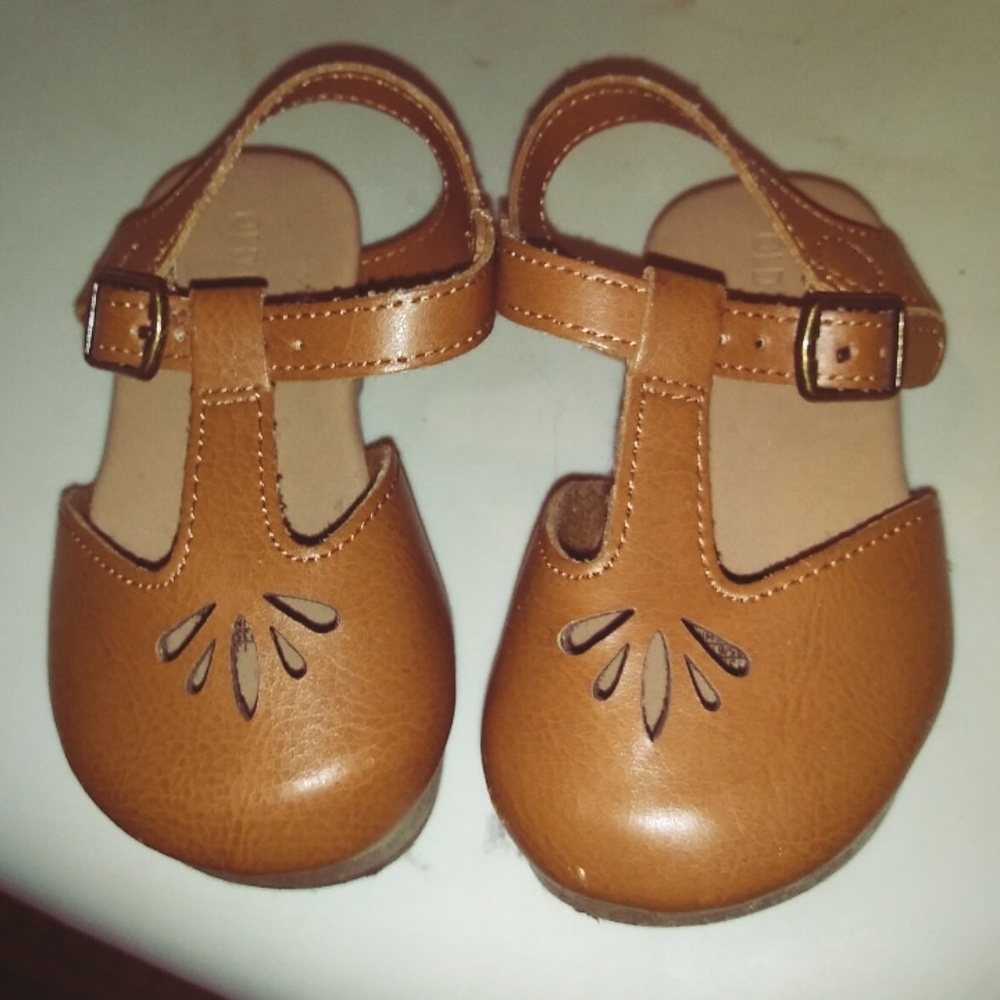 Toddler shoes